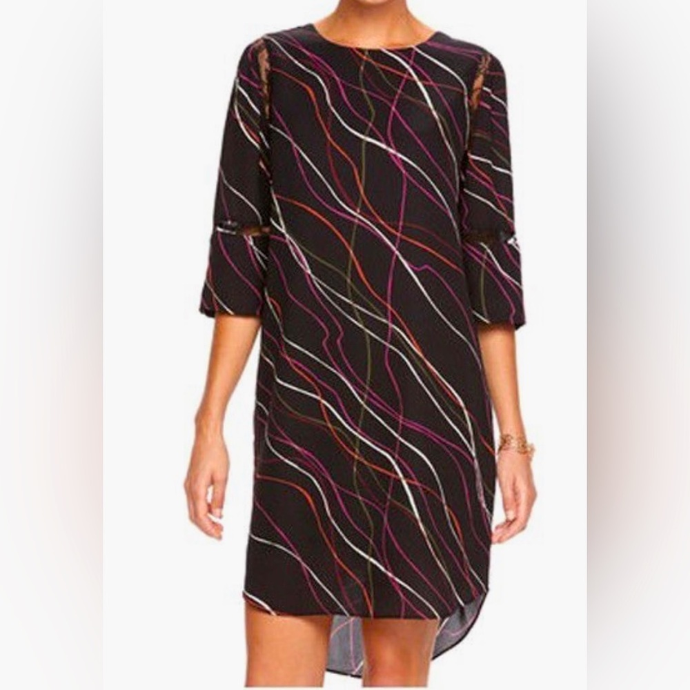Woman’s Lace Inset Shift Dress